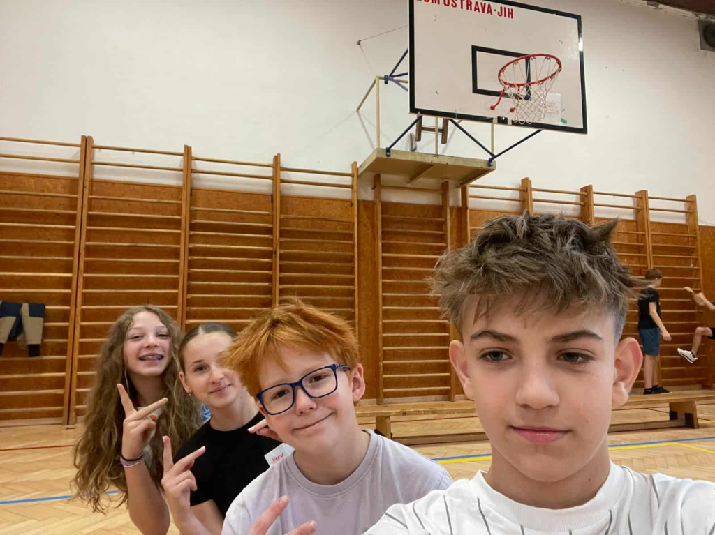 b5406468-18b9-4b79-9f23-2d2f3026a00f.jfif