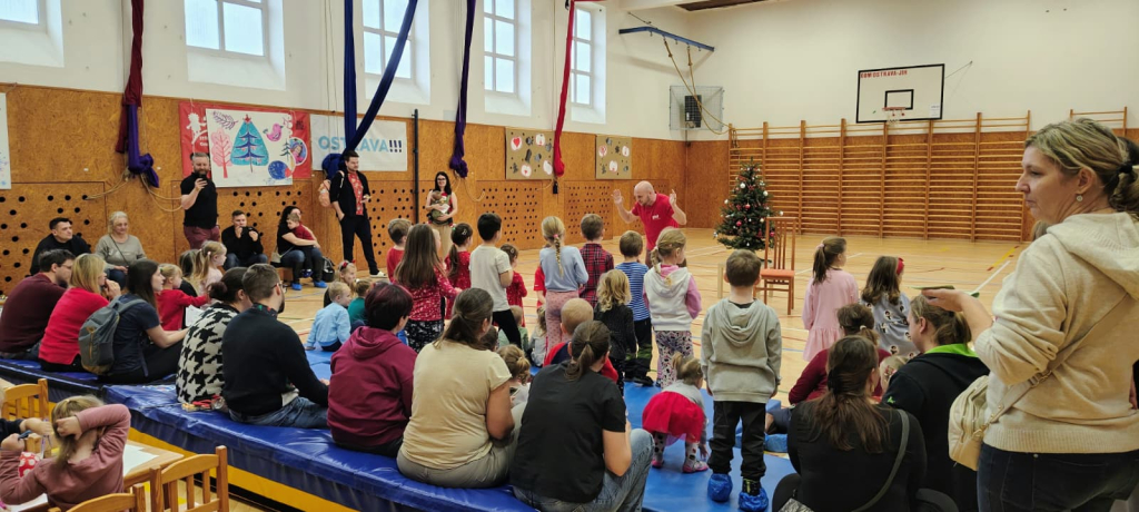 WhatsApp Image 2025-12-06 at 11.06.52 (4).jpeg