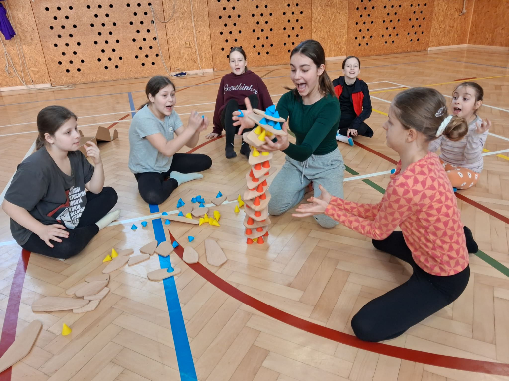 ca61da61-0168-413b-8e3f-525ec4b8dc63.jfif