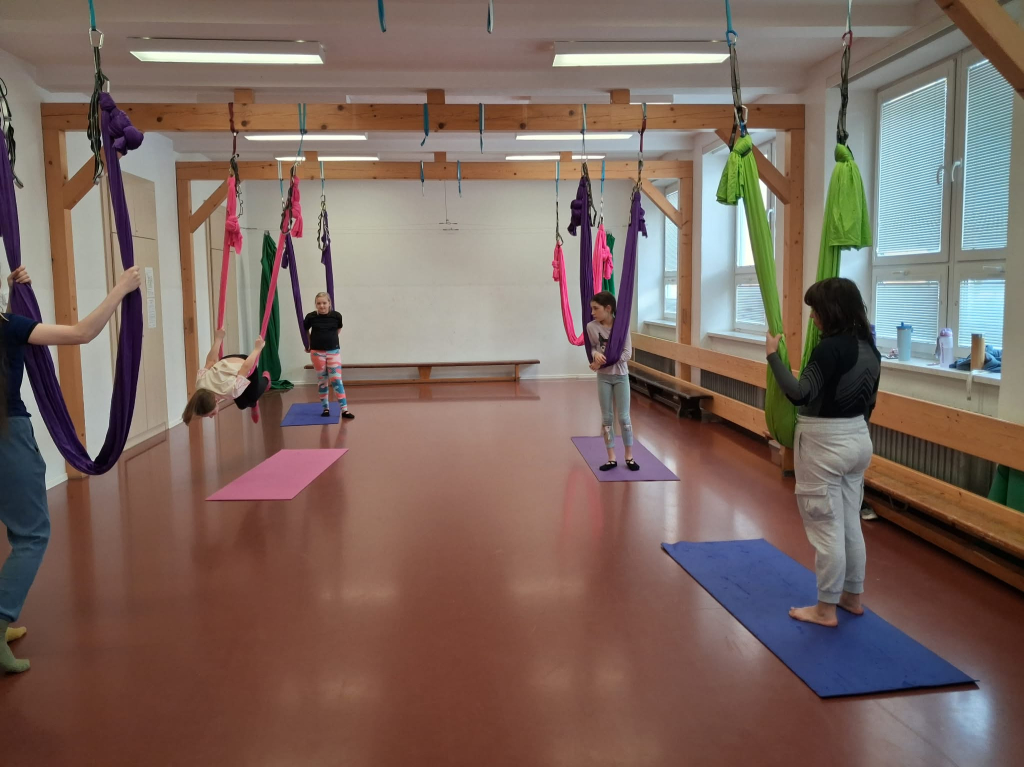 e2f8cfa0-efd0-443e-b853-13b29ff19367.jfif