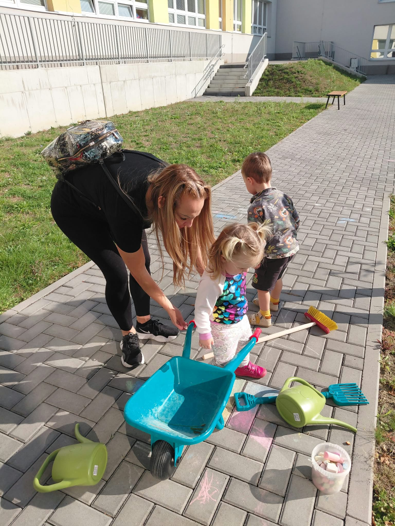 8925b3bf-7766-420d-b1a0-c0a0362d5297.jpg